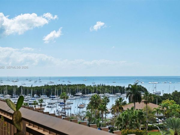 2901 S Bayshore Dr , Unit 8E, Coconut Grove, FL 33133