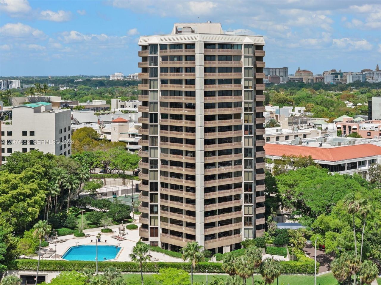 2901 S Bayshore Dr , Unit 8E, Coconut Grove, FL 33133 Photo