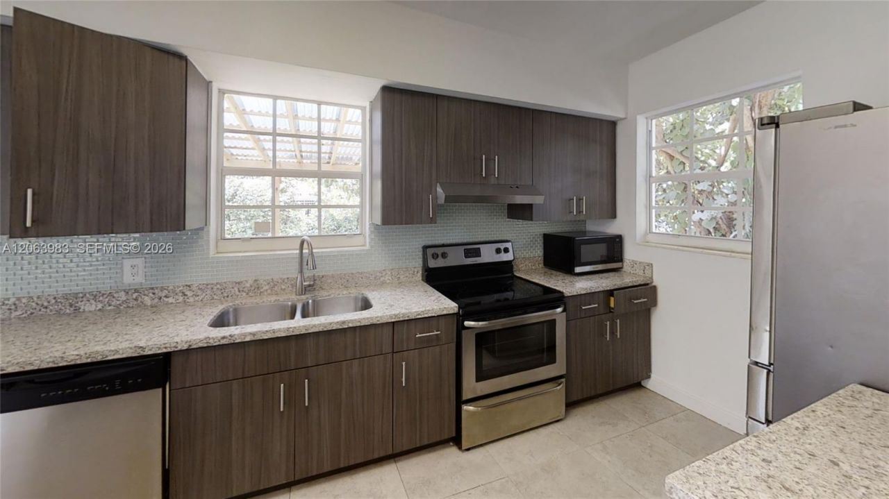 490 NW 90th St , Unit ., El Portal, FL 33150 Photo