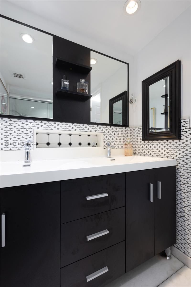 6770 Indian Creek Dr, Unit 7B, Miami Beach, FL 33141 Photo