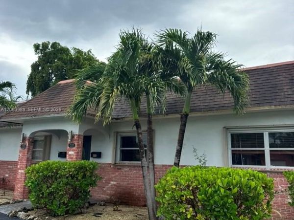 2020 NE 33rd St , Unit 2020, Lighthouse Point, FL 33064