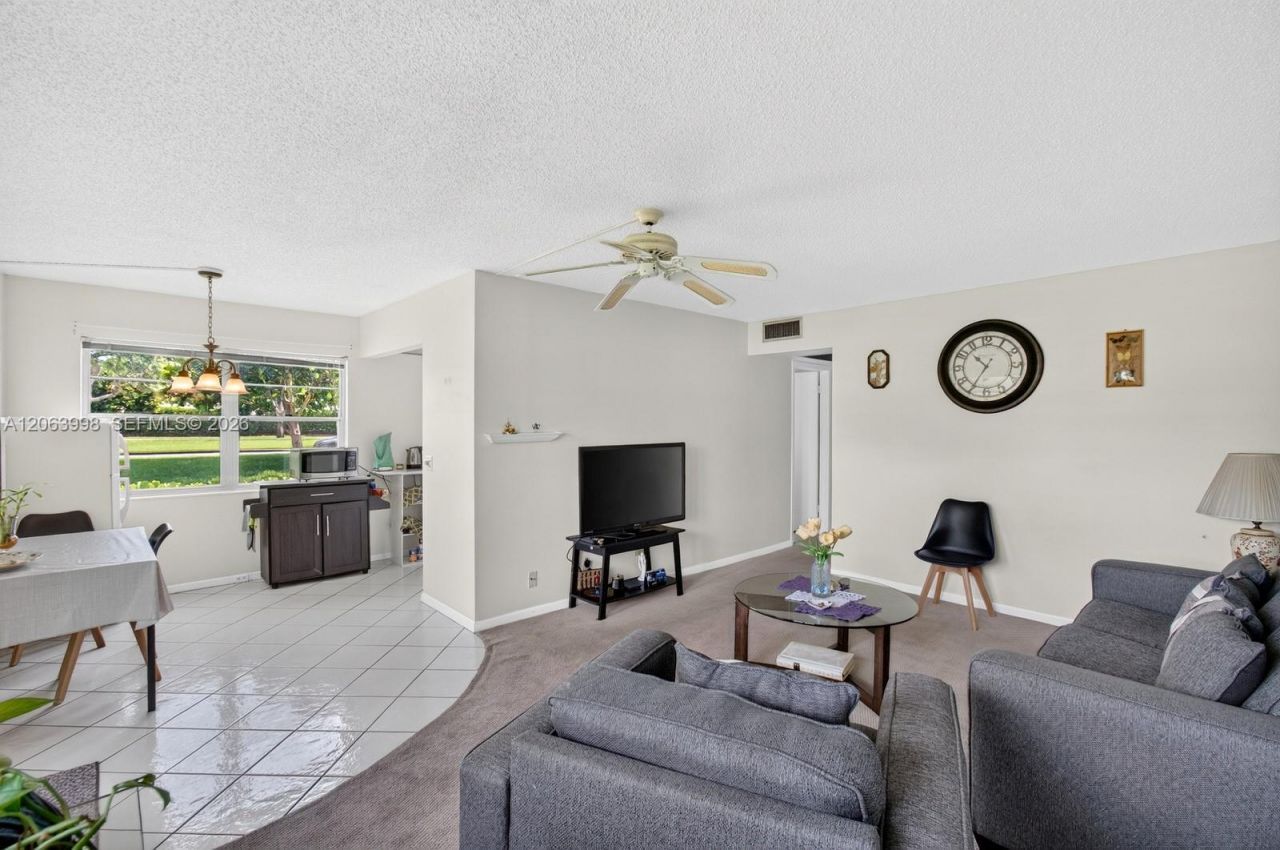 14 Preston , Unit A, Boca Raton, FL 33434 Photo