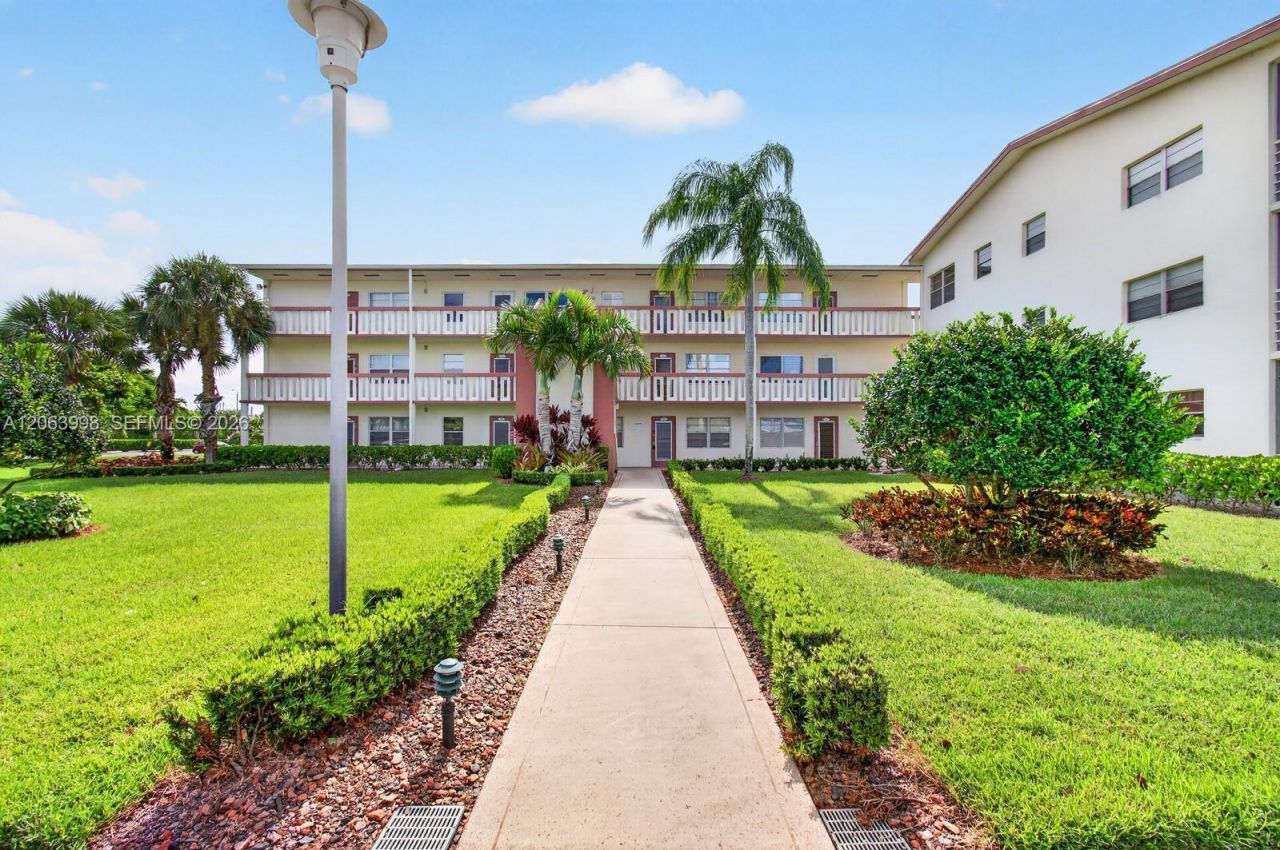14 Preston , Unit A, Boca Raton, FL 33434 Photo