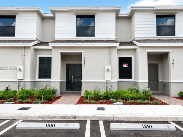 1381 NE 4th Ave , Unit 1381, Florida City, FL 33034