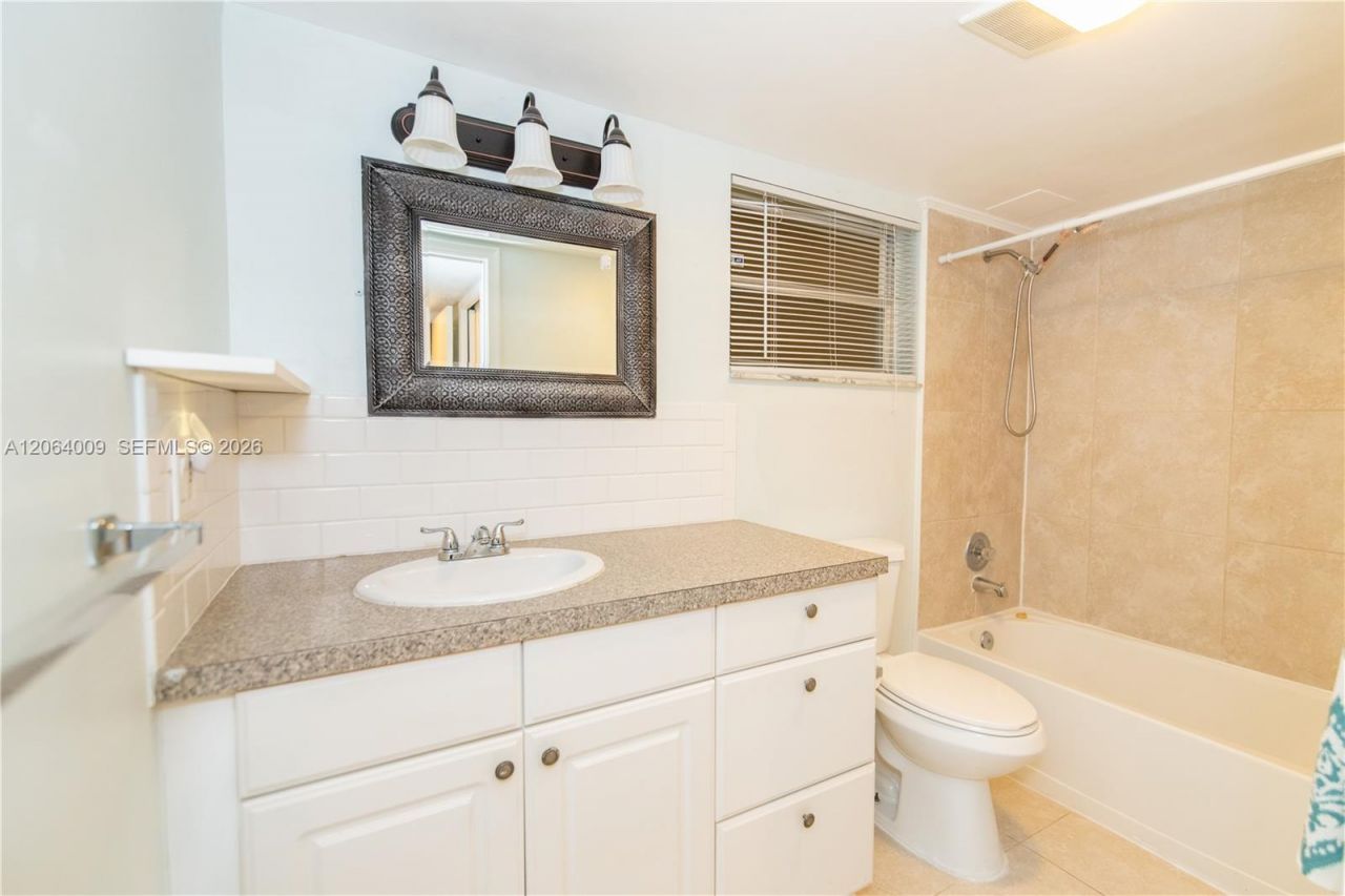 2755 W Atlantic Ave , Unit 105A, Delray Beach, FL 33445 Photo