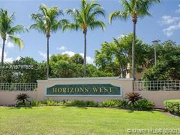 8400 SW 133 RD AV , Unit 317, Miami, FL 33183