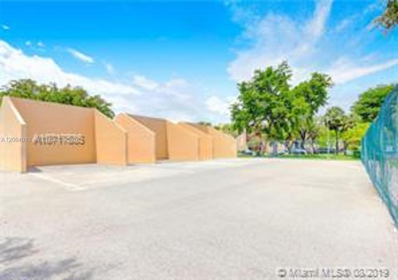 8400 SW 133 Rd Av , Unit 317, Miami, FL 33183 Photo