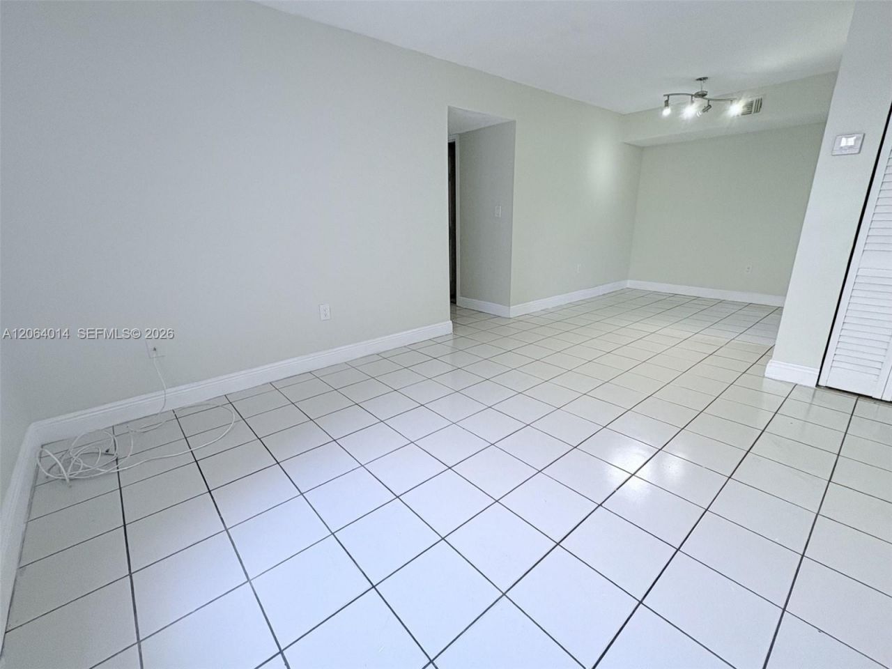 500 NW 114th Ave, Unit 101, Sweetwater, FL 33172 Photo