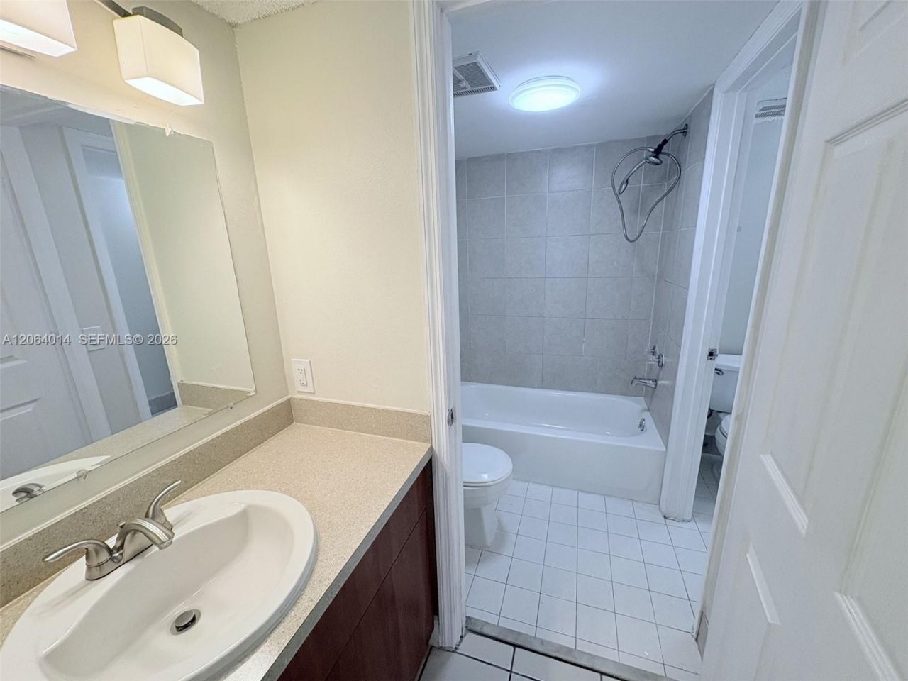 500 NW 114th Ave, Unit 101, Sweetwater, FL 33172 Photo