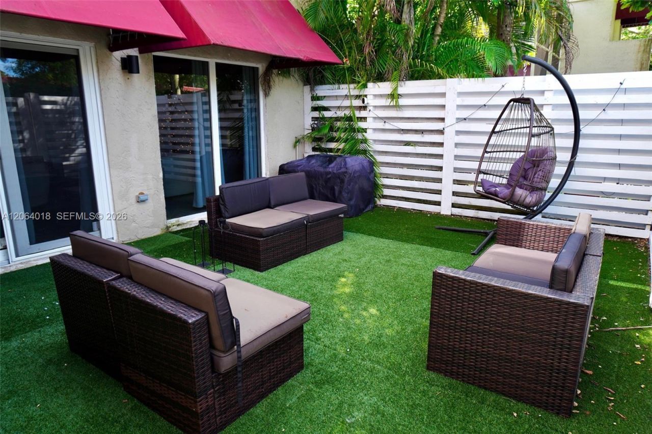 541 NW 98th Ave, Plantation, FL 33324 Photo