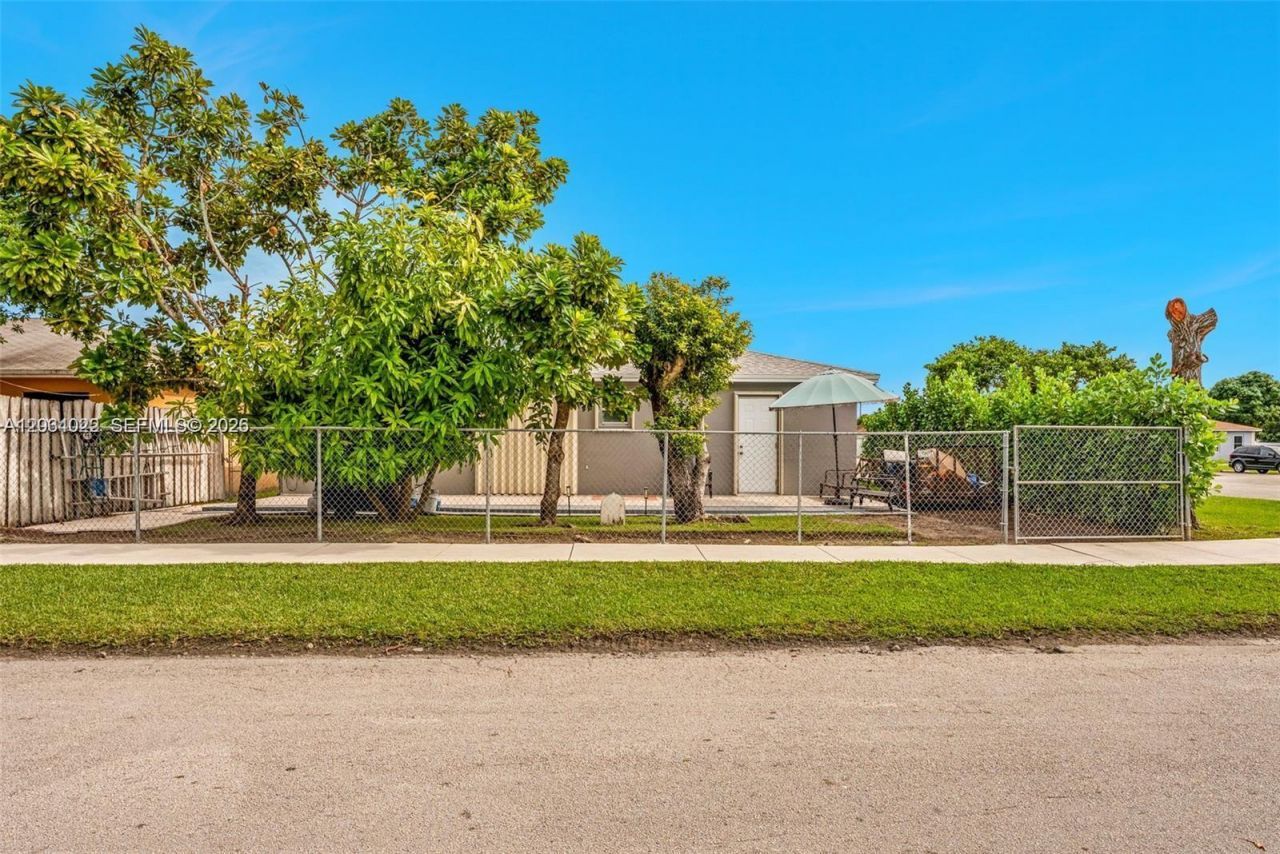 29964 SW 158th Pl, Homestead, FL 33033 Photo