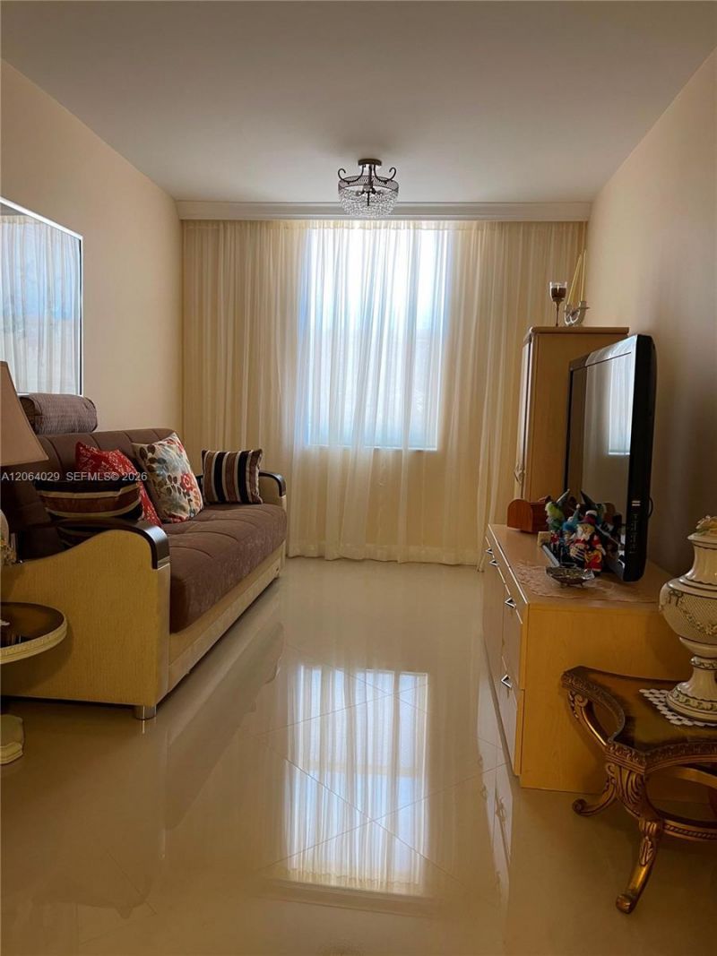 1865 S Ocean Dr, Unit 3L, Hallandale Beach, FL 33009 Photo