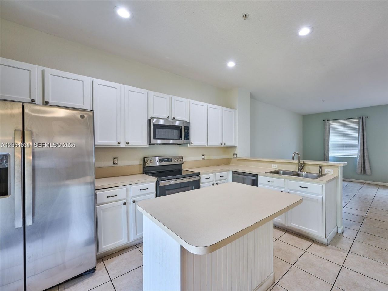 3182 N Greenleaf Cir , Boynton Beach, FL 33426 Photo