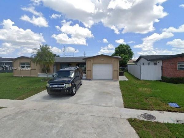 711 SW 64th Pkwy , Unit 711, Pembroke Pines, FL 33023