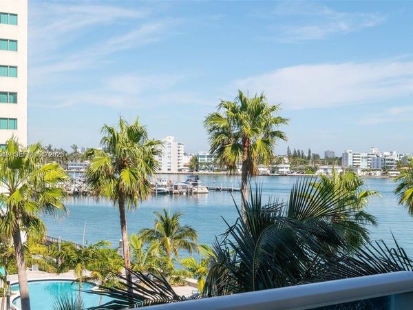 7501 E Treasure Dr , Unit 7H, North Bay Village, FL 33141