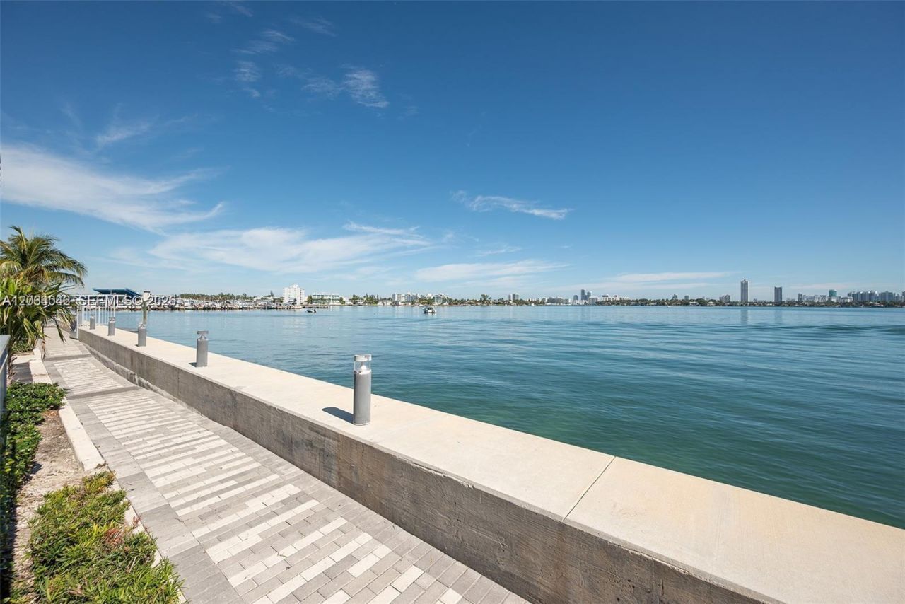7501 E Treasure Dr , Unit 7H, North Bay Village, FL 33141 Photo
