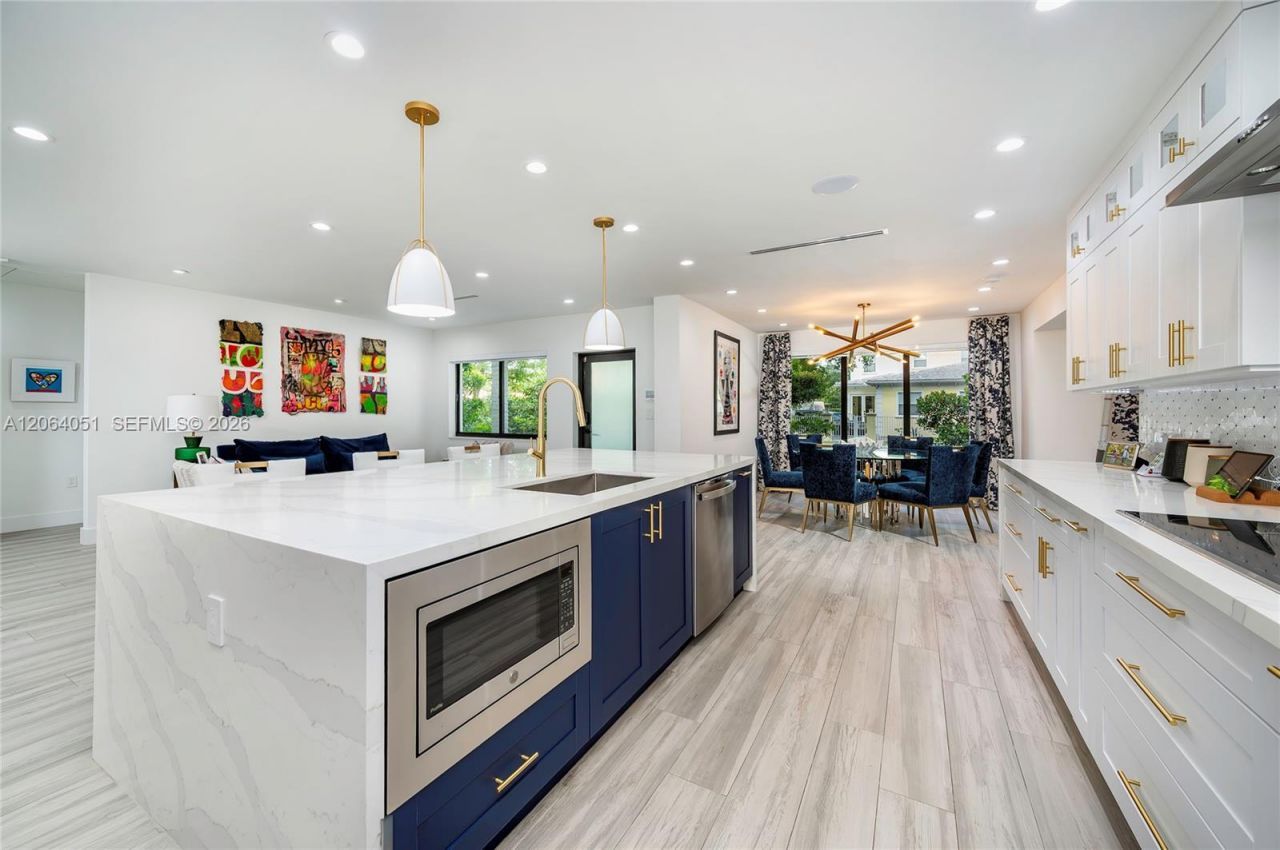 831 Cortez St, Coral Gables, FL 33134 Photo