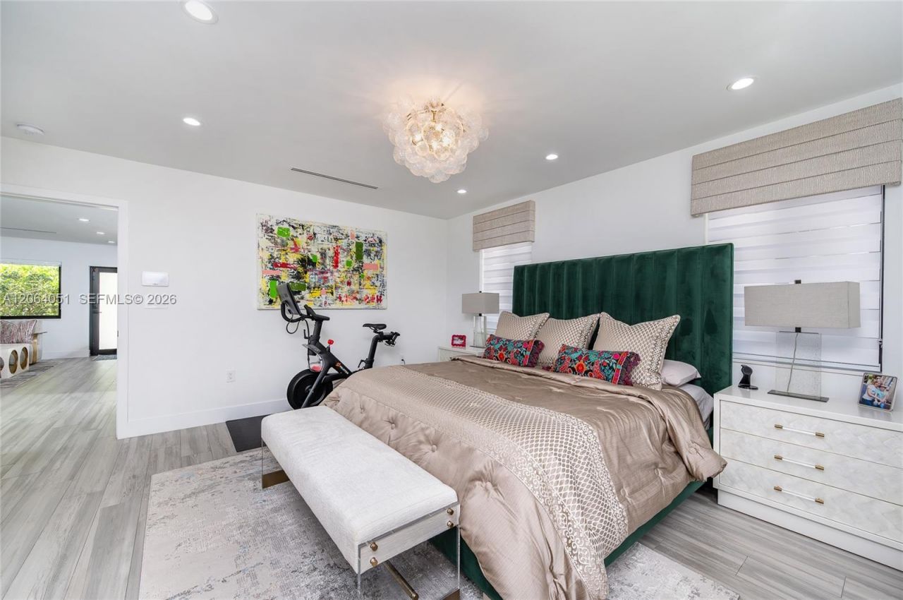831 Cortez St, Coral Gables, FL 33134 Photo