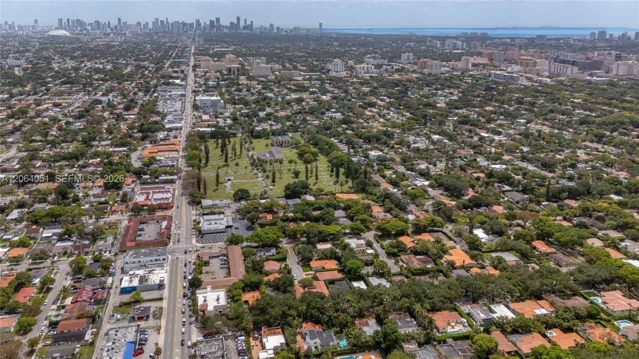 831 Cortez St, Coral Gables, FL 33134 Photo