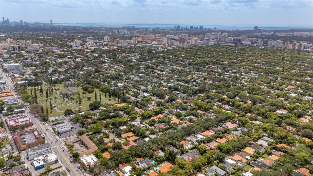 831 Cortez St, Coral Gables, FL 33134 Photo