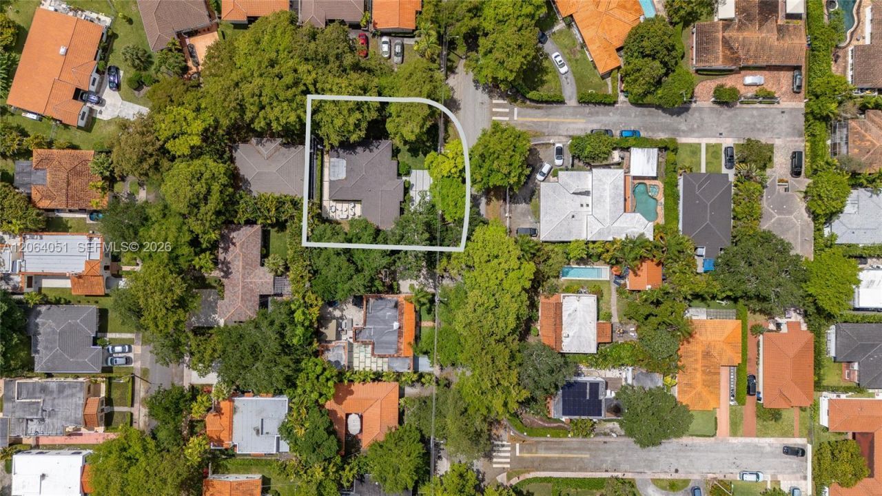 831 Cortez St, Coral Gables, FL 33134 Photo