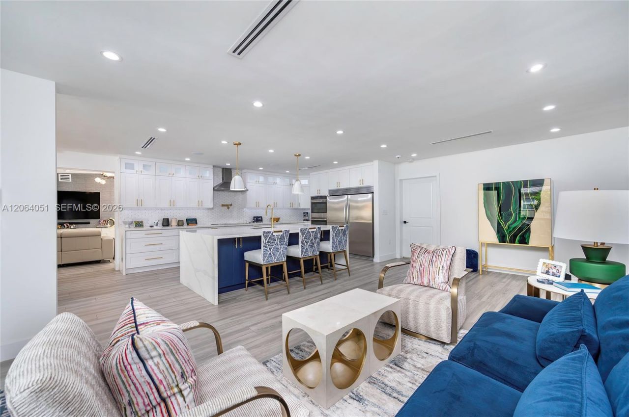 831 Cortez St, Coral Gables, FL 33134 Photo
