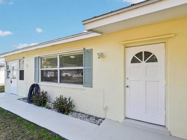 86 N El Mar Dr Jensen , Jensen Beach, FL 34957