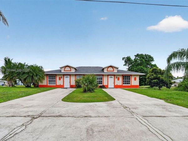 2420/2422 S Vernon , Lehigh Acres, FL 33913