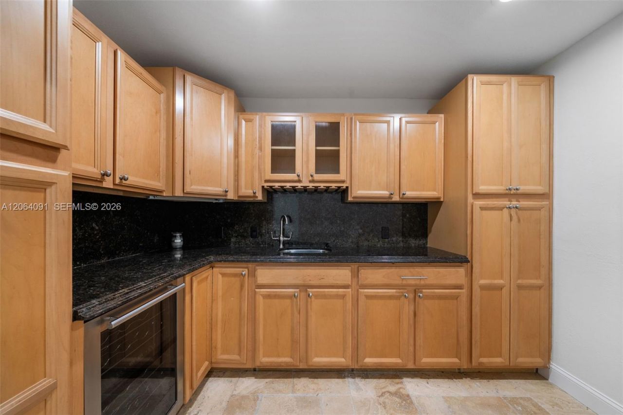 6200 Pine Ter , Plantation, FL 33317 Photo