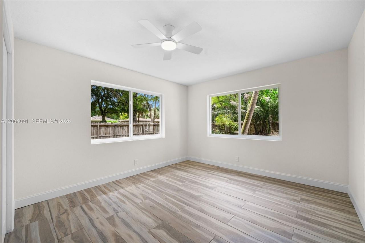 6200 Pine Ter , Plantation, FL 33317 Photo