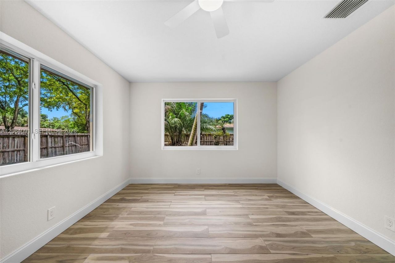 6200 Pine Ter , Plantation, FL 33317 Photo
