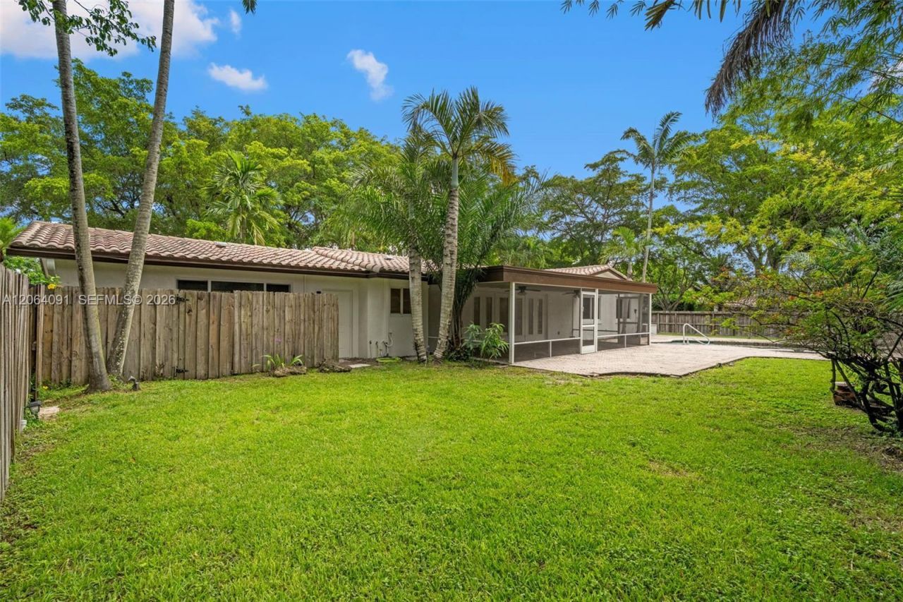 6200 Pine Ter , Plantation, FL 33317 Photo