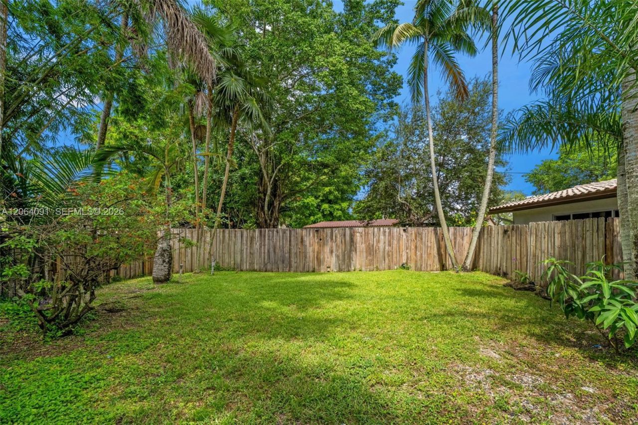 6200 Pine Ter , Plantation, FL 33317 Photo