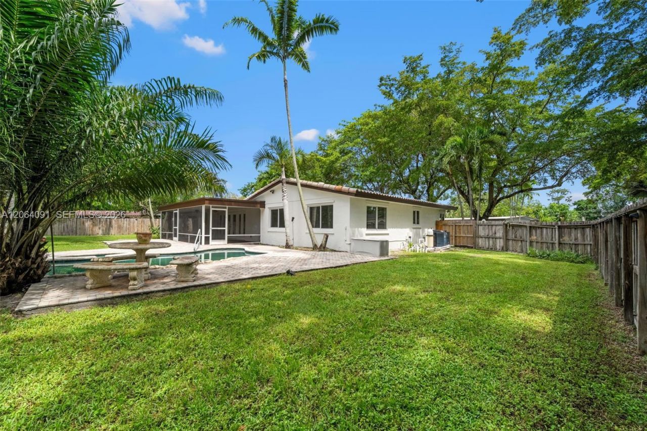 6200 Pine Ter , Plantation, FL 33317 Photo