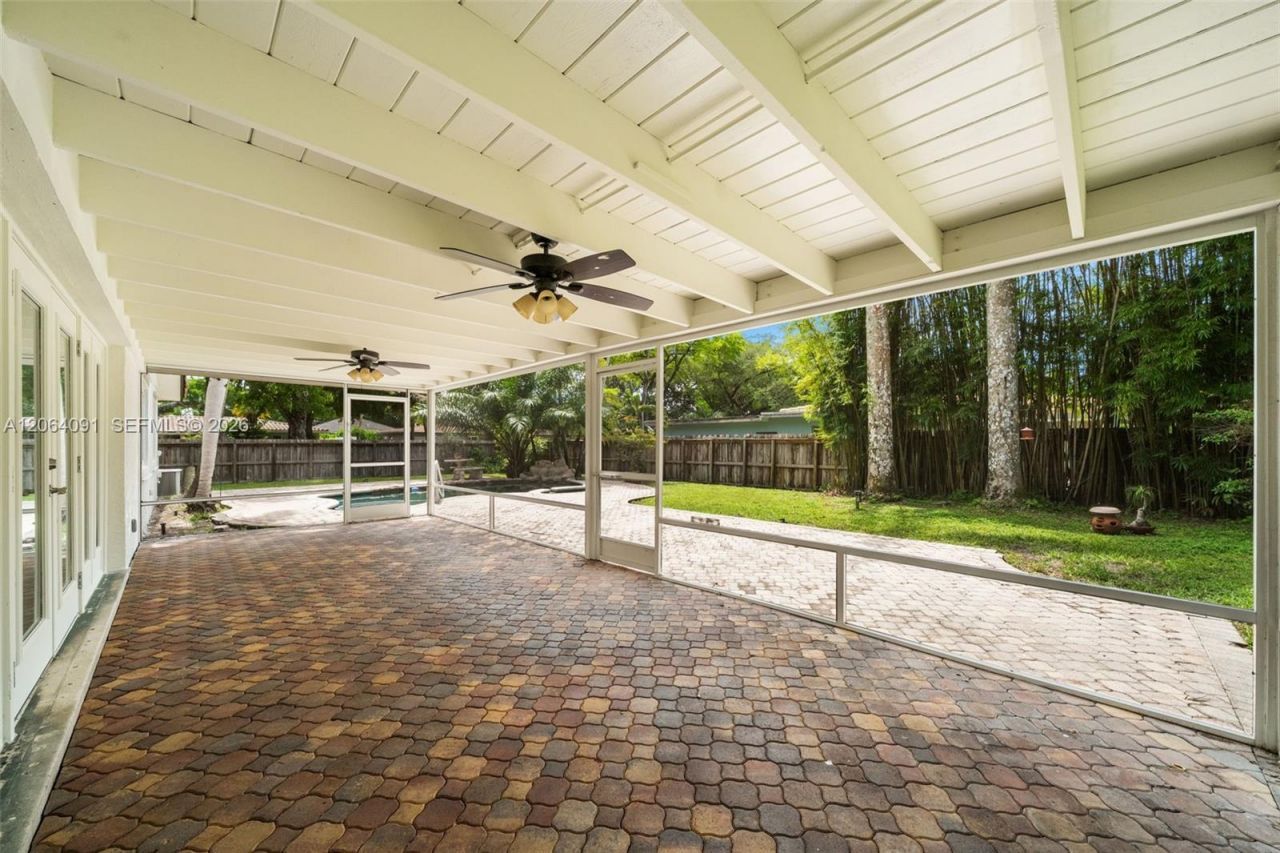 6200 Pine Ter , Plantation, FL 33317 Photo
