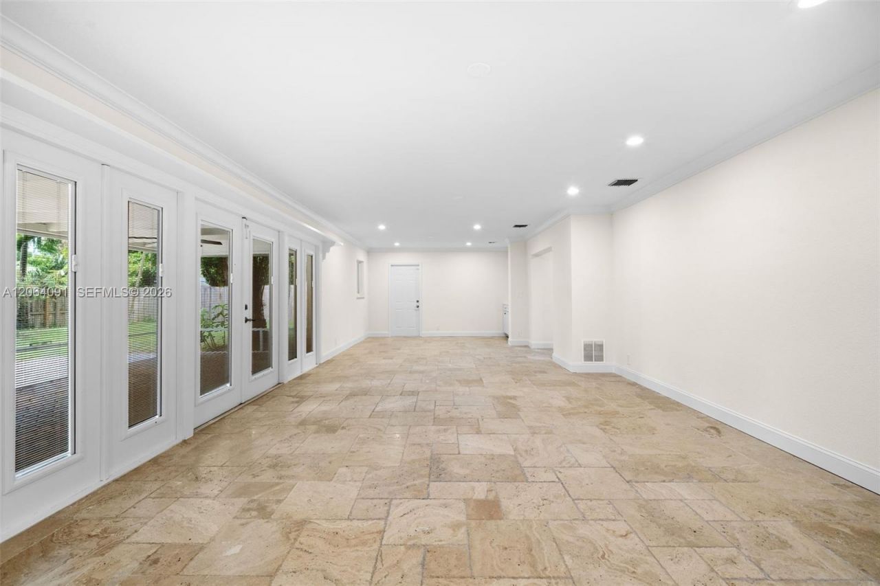 6200 Pine Ter , Plantation, FL 33317 Photo