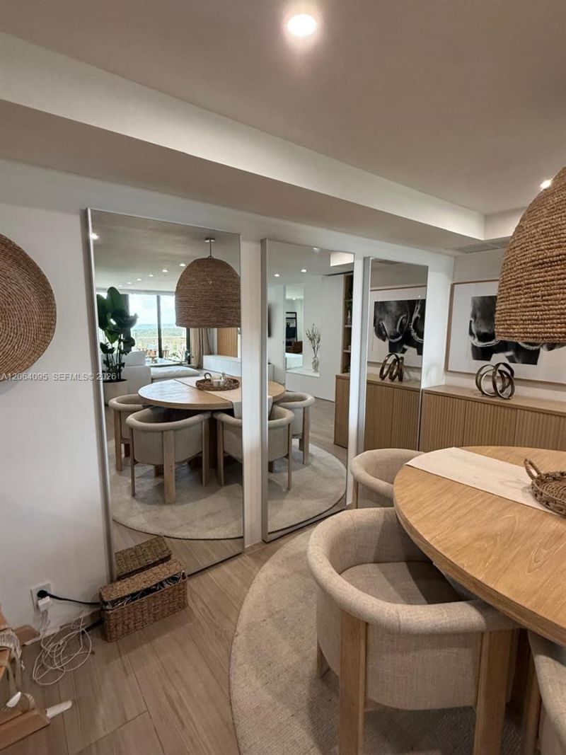 1111 Crandon Blvd, Unit B1004, Key Biscayne, FL 33149 Photo