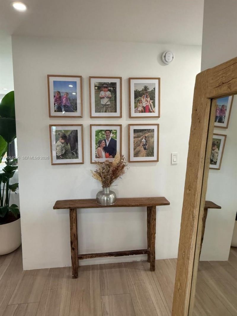 1111 Crandon Blvd, Unit B1004, Key Biscayne, FL 33149 Photo