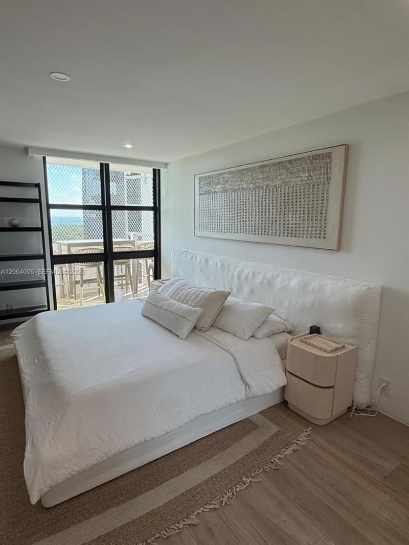 1111 Crandon Blvd, Unit B1004, Key Biscayne, FL 33149 Photo