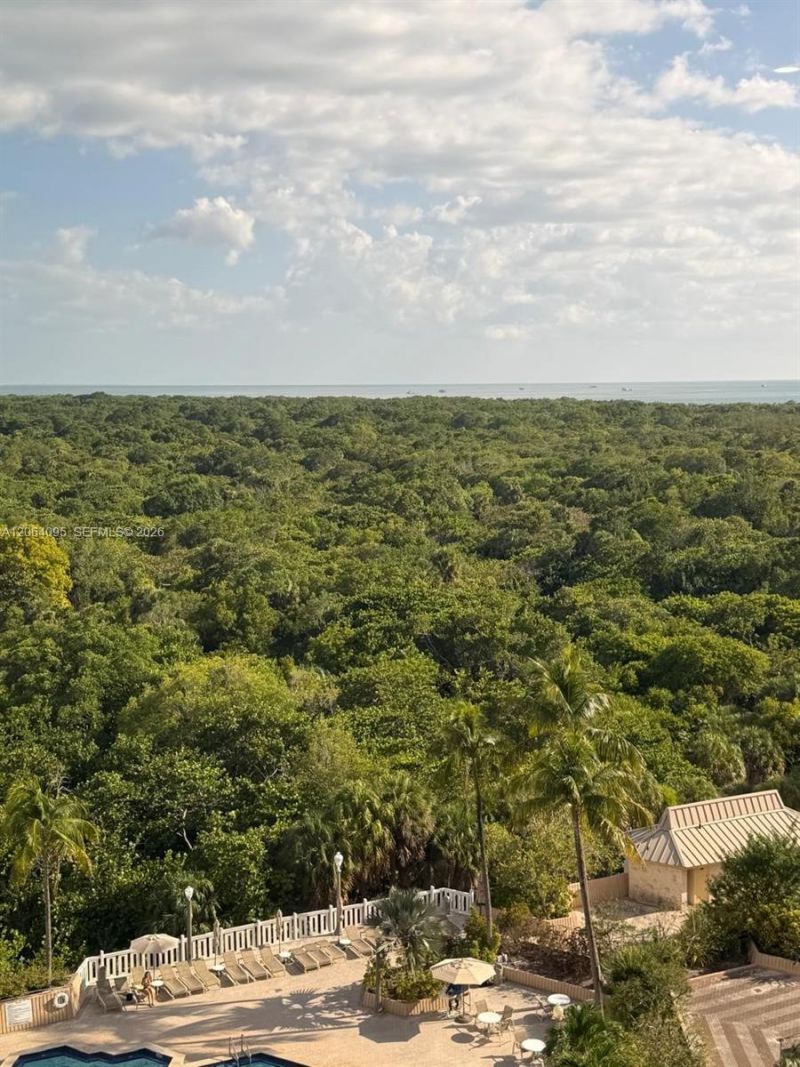 1111 Crandon Blvd, Unit B1004, Key Biscayne, FL 33149 Photo