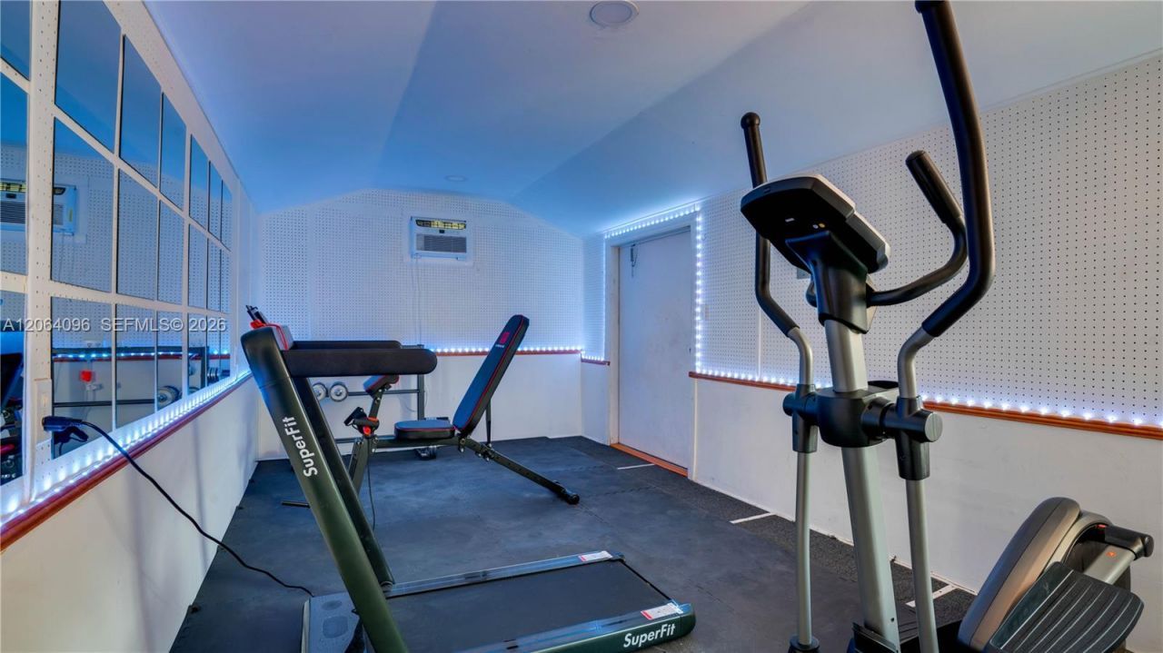 301 SW 69th Ave, Unit 301, Miami, FL 33144 Photo