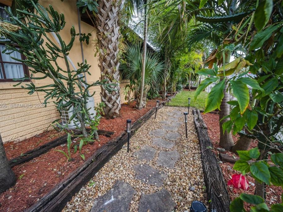 Property Image 47