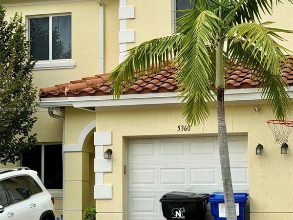 5360 SW 13th Ct , North Lauderdale, FL 33068