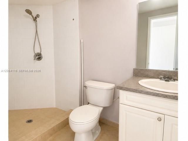 1 Glen Royal Pkwy, Unit 702, Miami, FL 33125 Photo
