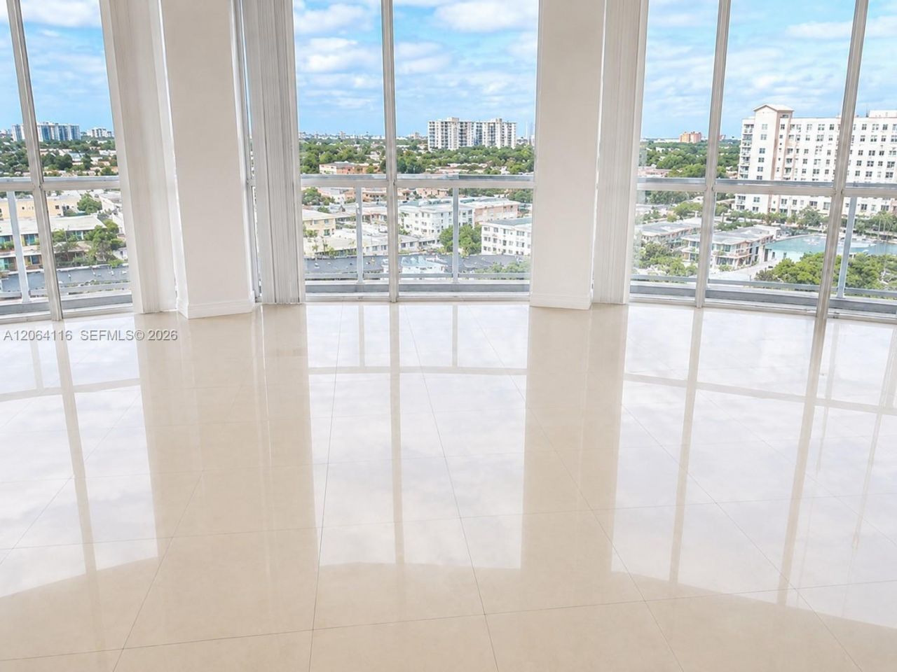 1 Glen Royal Pkwy, Unit 702, Miami, FL 33125 Photo