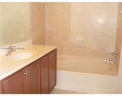 11501 NW 89th St, Unit 105, Doral, FL 33178 Photo