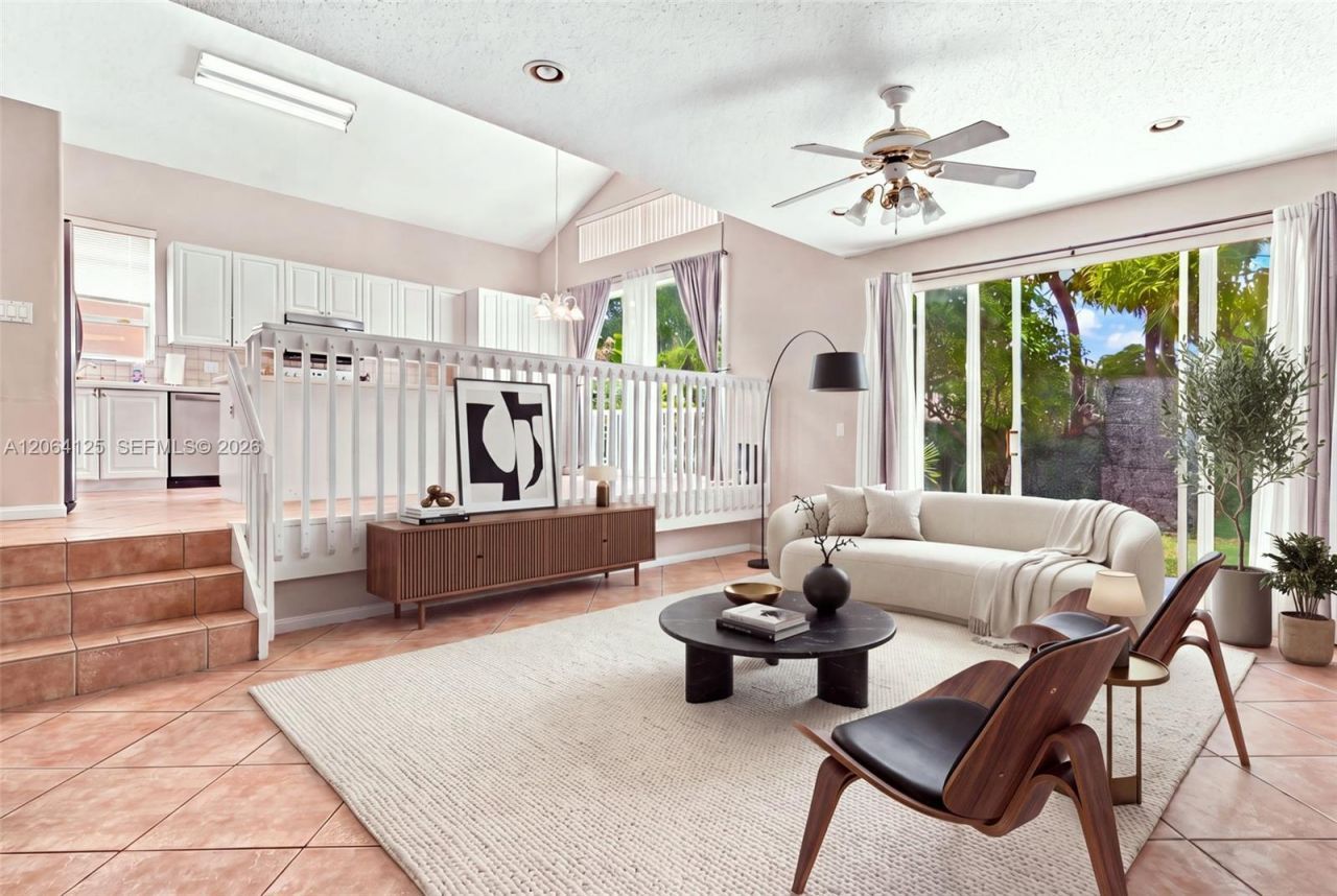 15650 NW 12th Ct, Pembroke Pines, FL 33028 Photo