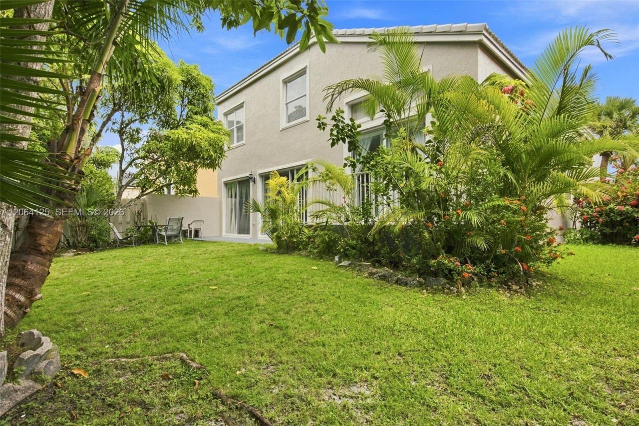 15650 NW 12th Ct, Pembroke Pines, FL 33028 Photo