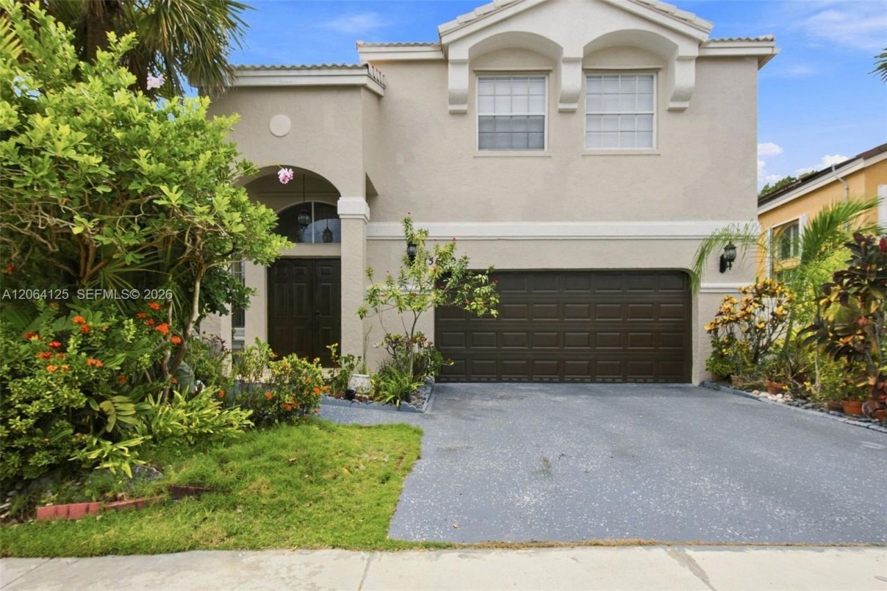 15650 NW 12th Ct, Pembroke Pines, FL 33028 Photo