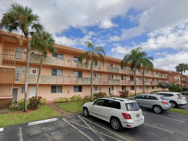 5950 Del Lago Cir , Unit 201, Sunrise, FL 33313